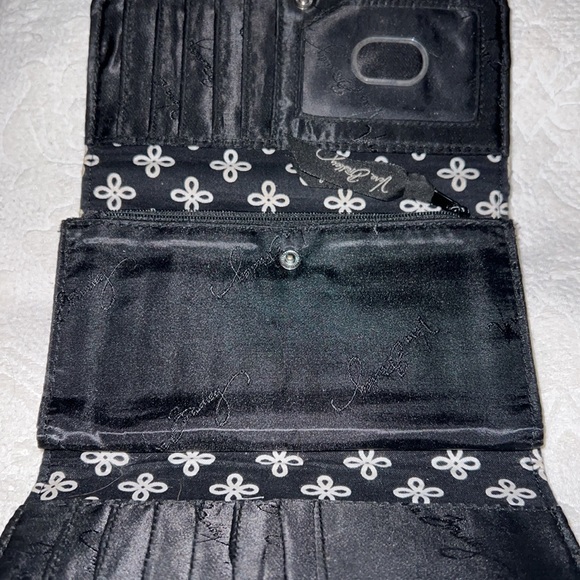 Vera Bradley wallet black and white - Picture 2 of 3